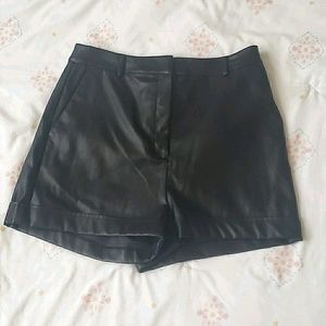 Express black faux leather shorts size 10